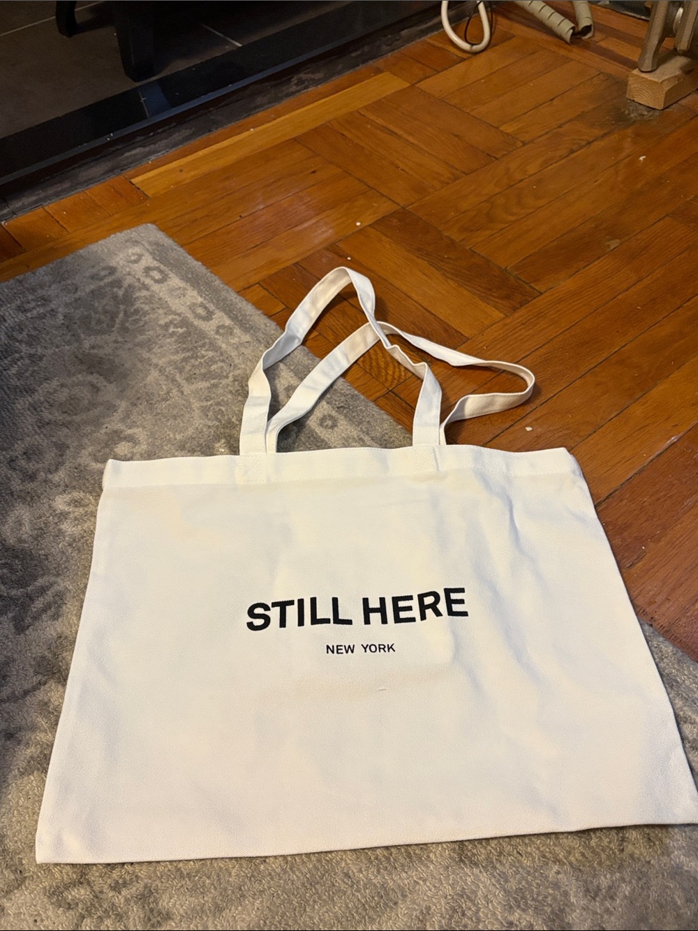 Still Here New York tote